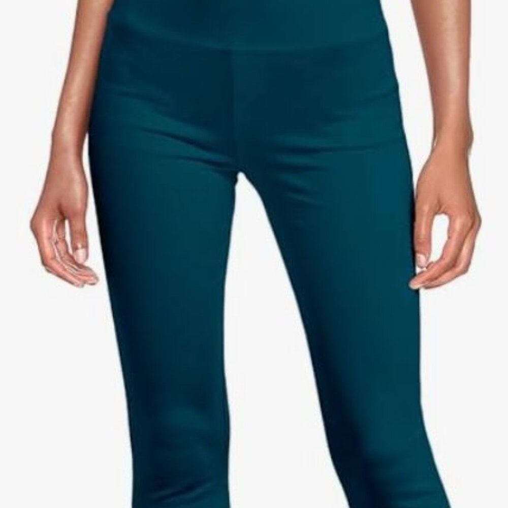 Women's Stretch Pull On Twill Capri Shorts